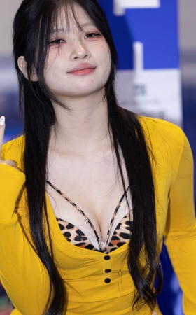 碳水公主 [141P-1.27GB]