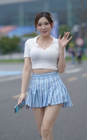 性感交叉镂空露背美背 [143P2V-2.51GB]