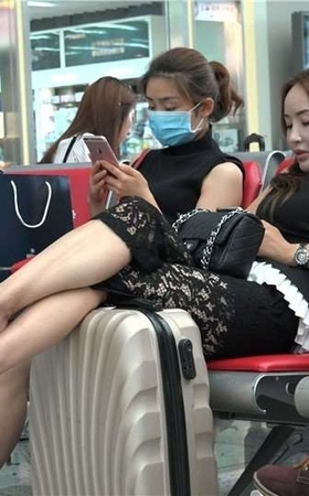 4K – 候车室拍摄满是老茧的美足玩挑鞋 [10.2 GB]
