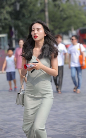 红玫瑰少妇 [19P]