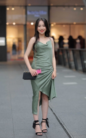 清新淡雅小姐姐 让人怦然心动 [16P]