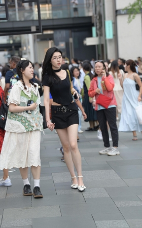 冰清玉洁的清纯小姐姐