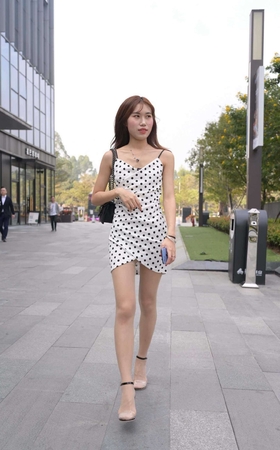 程生街拍★搭讪的包臀裙美女【套图+视频】 [10P]