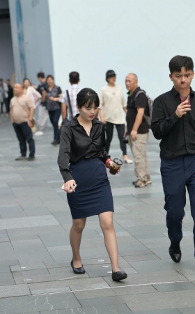 平底鞋制服工装小姐姐 [18P]
