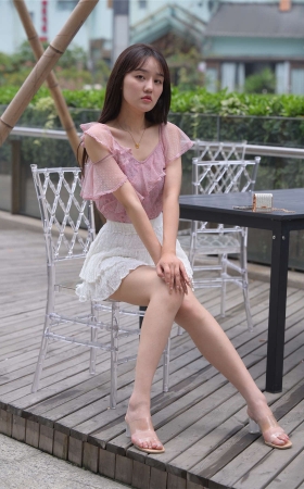 魂魂摄影作品 白百褶裙美女