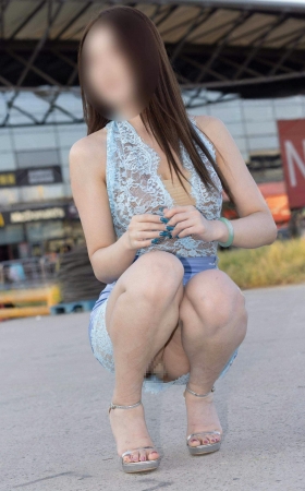 L1538 26CJ-我滴妈呀这样都能拍到秋秋酱的一撮毛毛图+10P