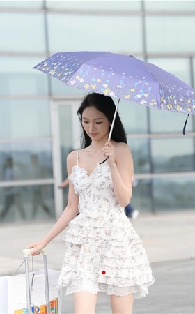 白裙美背小姐姐(62P)