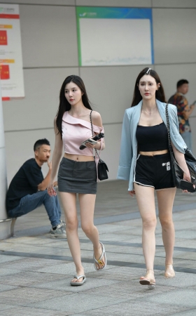 苗条长腿俩姐妹 [21P]