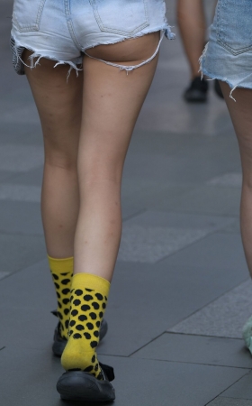 性感热裤月牙 [17P]