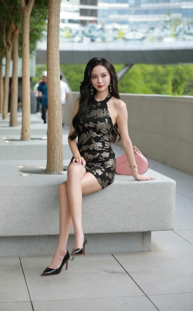 旗袍装性感美女 【图片➕视频】 [23P]