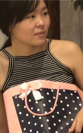 4K – 看着相当文静的肉丝袜妹妹 [2.12 GB/MP4]