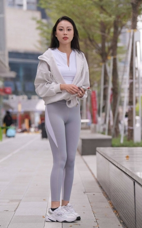 10月 [25P]