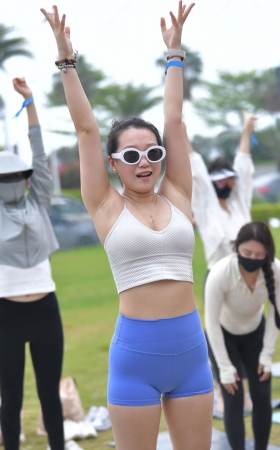 奔放 [17P]