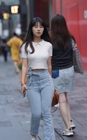 如此紧牛 瞬间沁人心脾