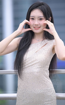 清纯小妹2 [214P3V-6.23GB]