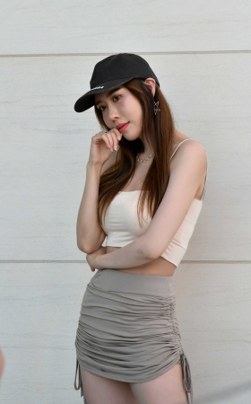 ★可爱白皙美女★ [20P]