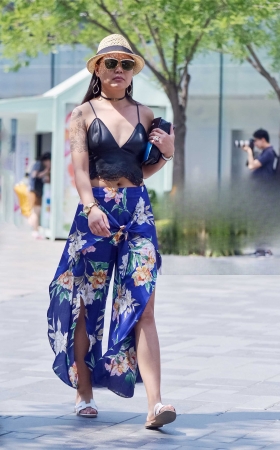性感美胸美女 [16P]