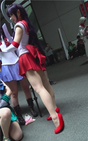 漂亮的肉丝coplay小姐姐