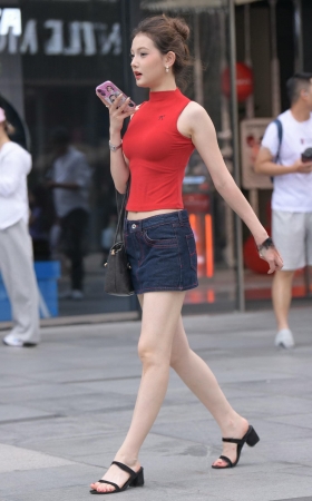 明艳新疆女孩 [24P]
