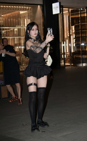 迷人长筒袜美女 [23P]
