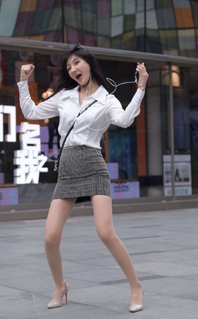F212街头短裙肉丝美女459G