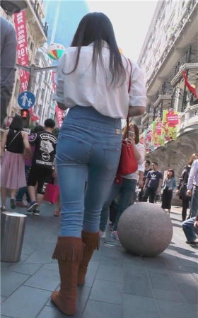 高腰蓝牛紧身美女